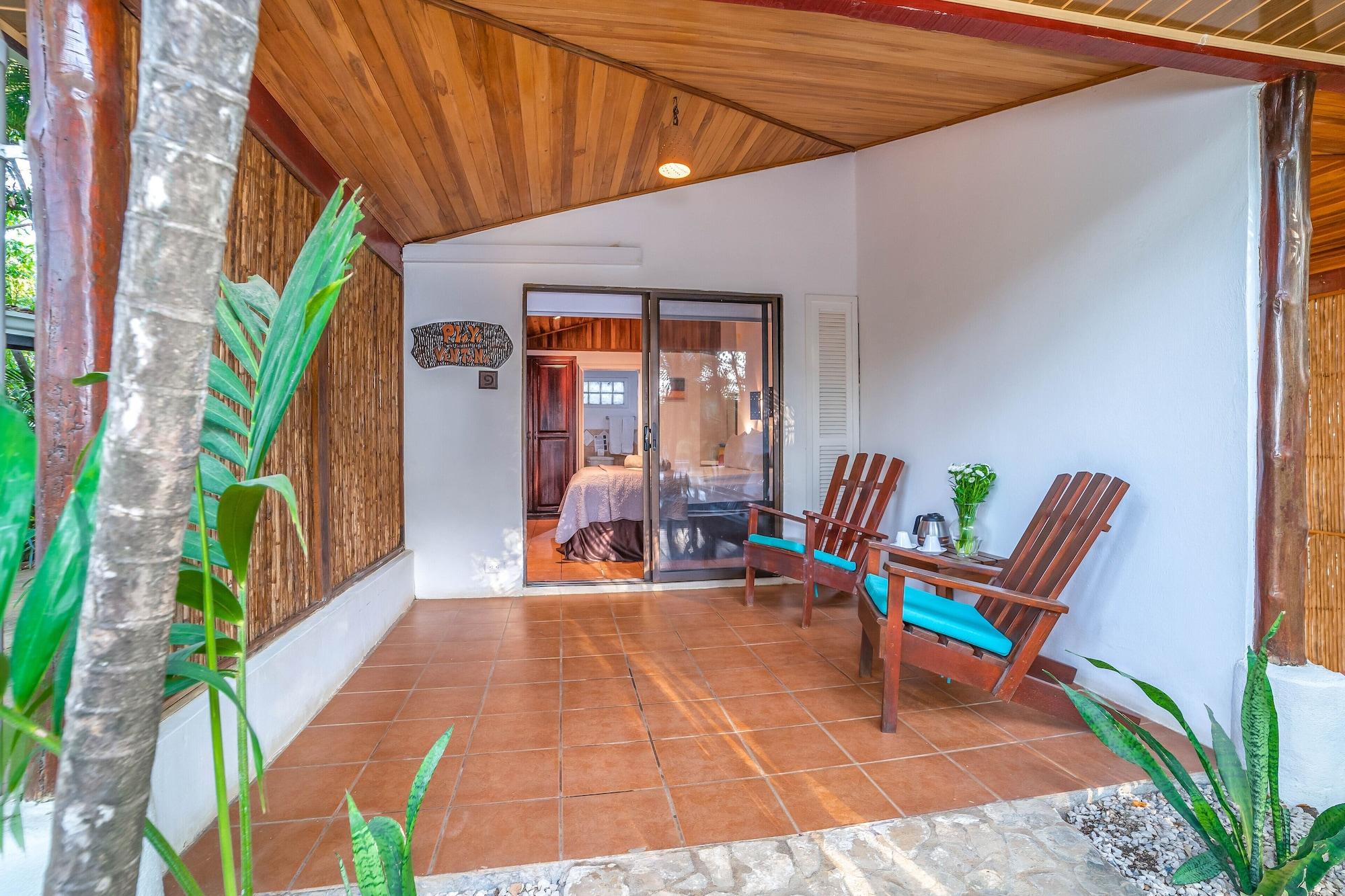 Hotel Pasatiempo Tamarindo Bagian luar foto